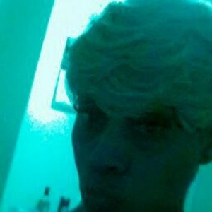 Meet your Posher, Nikita